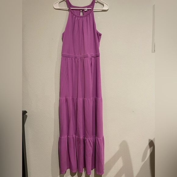Old Navy lilac halter dress. Maxi length. Size M - Picture 1 of 4
